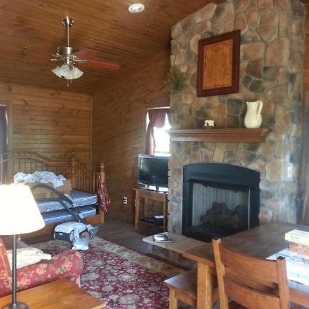 Amish Blessings Cabins Millersburg Extérieur photo
