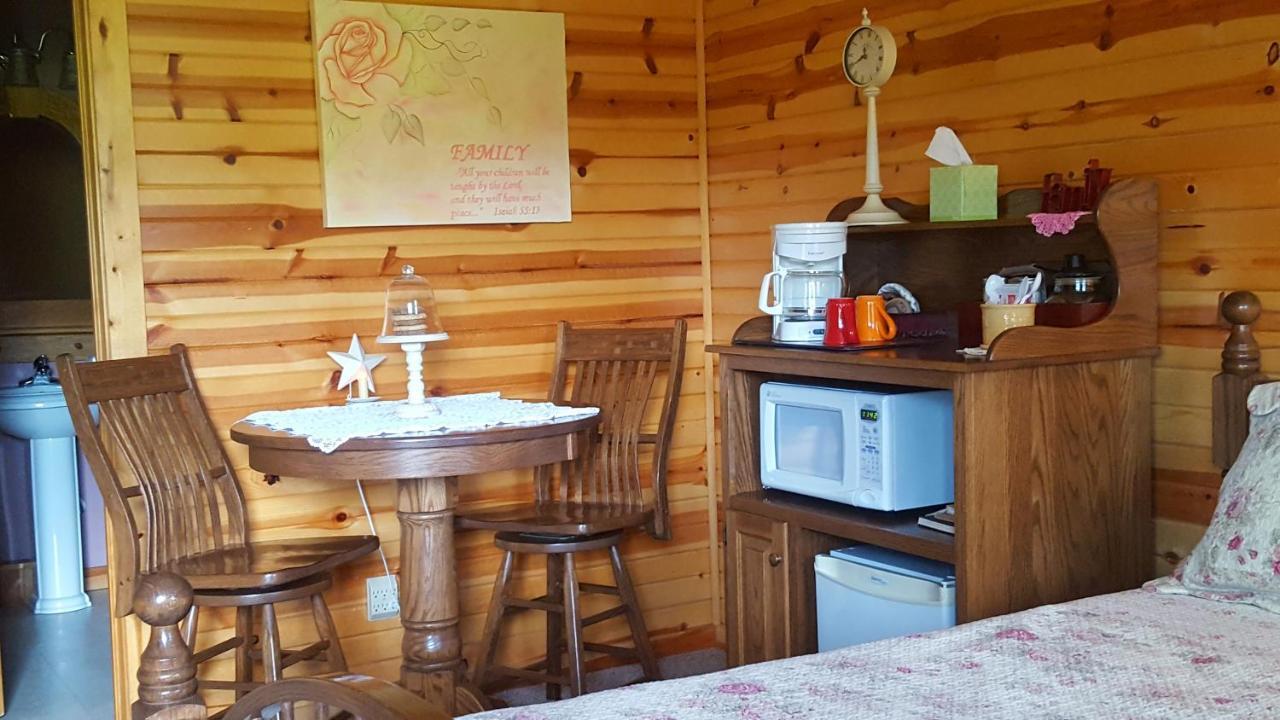 Amish Blessings Cabins Millersburg Extérieur photo